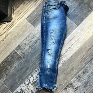 Day trip ankle skinny